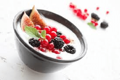 Probiotic Foods - Yogurt With Berries